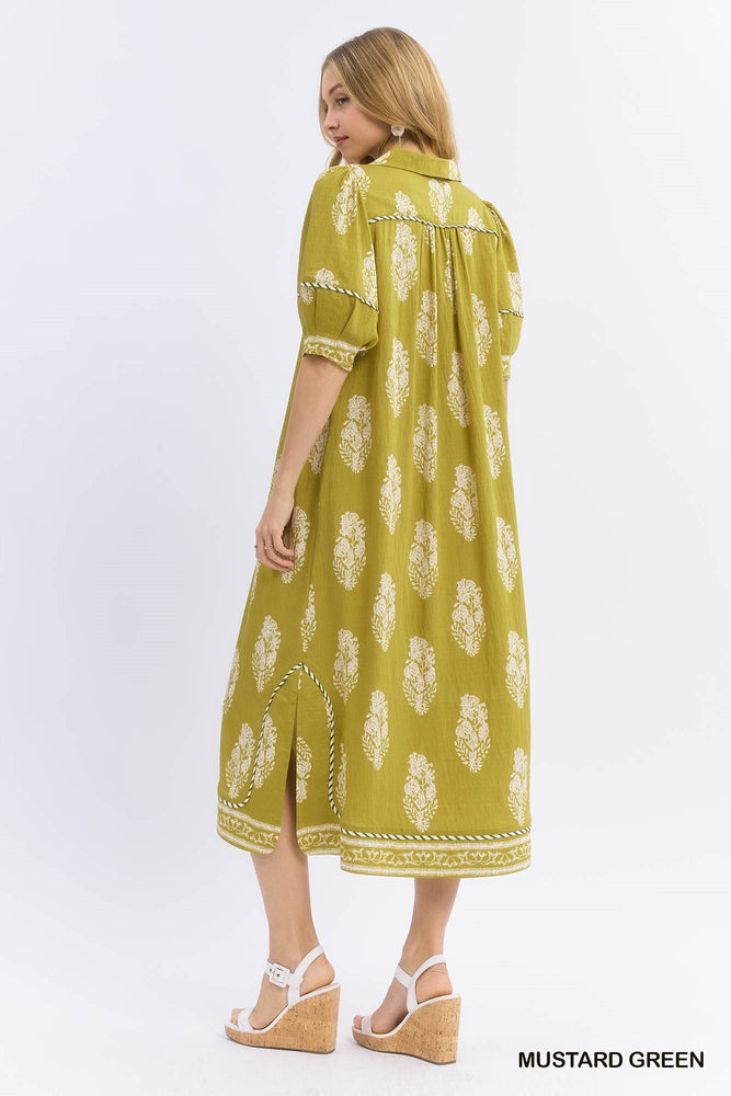 BOARDER PRINT COLLARED DRESS